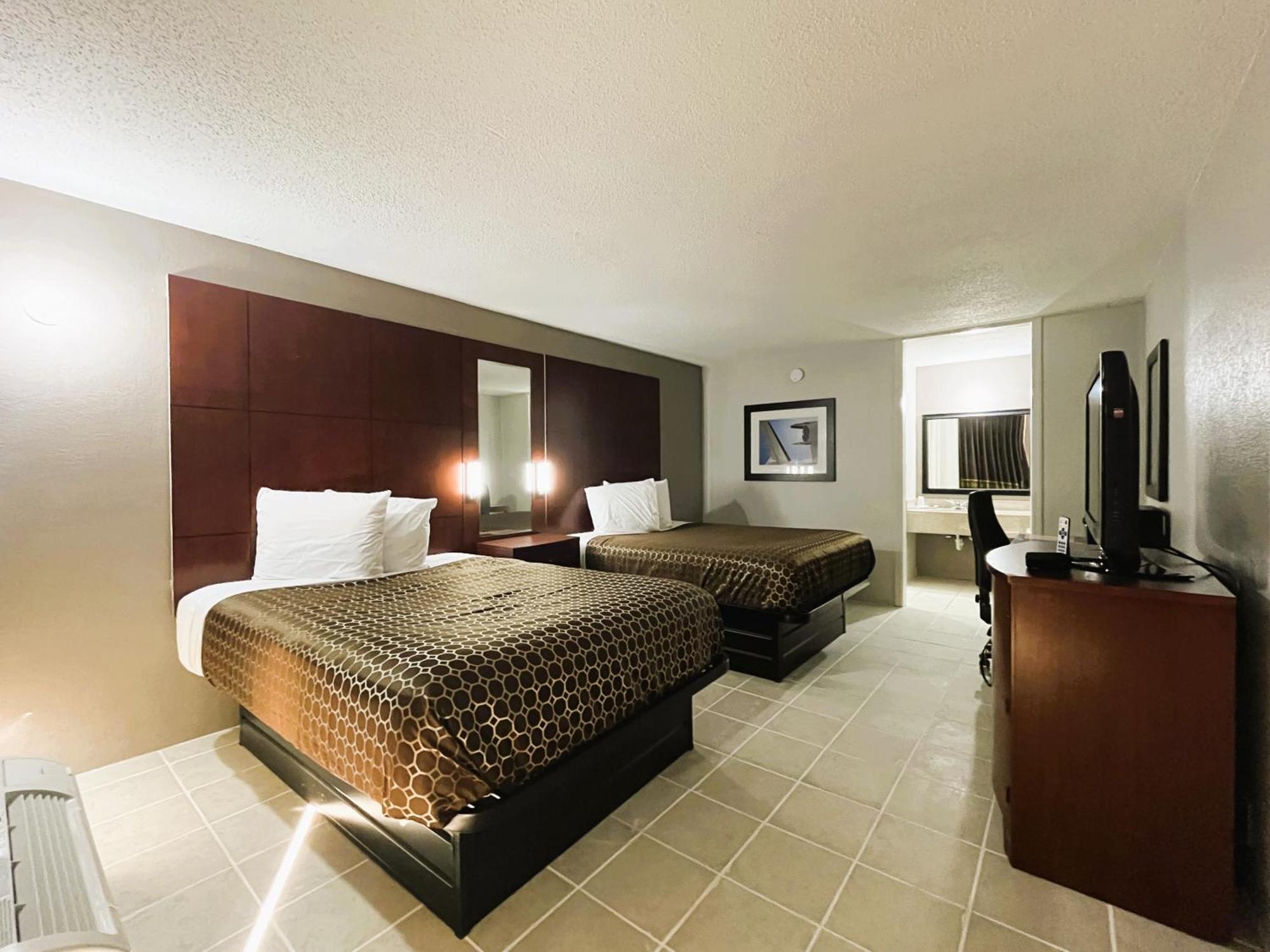 Budgetel Inn Phenix City Exteriör bild
