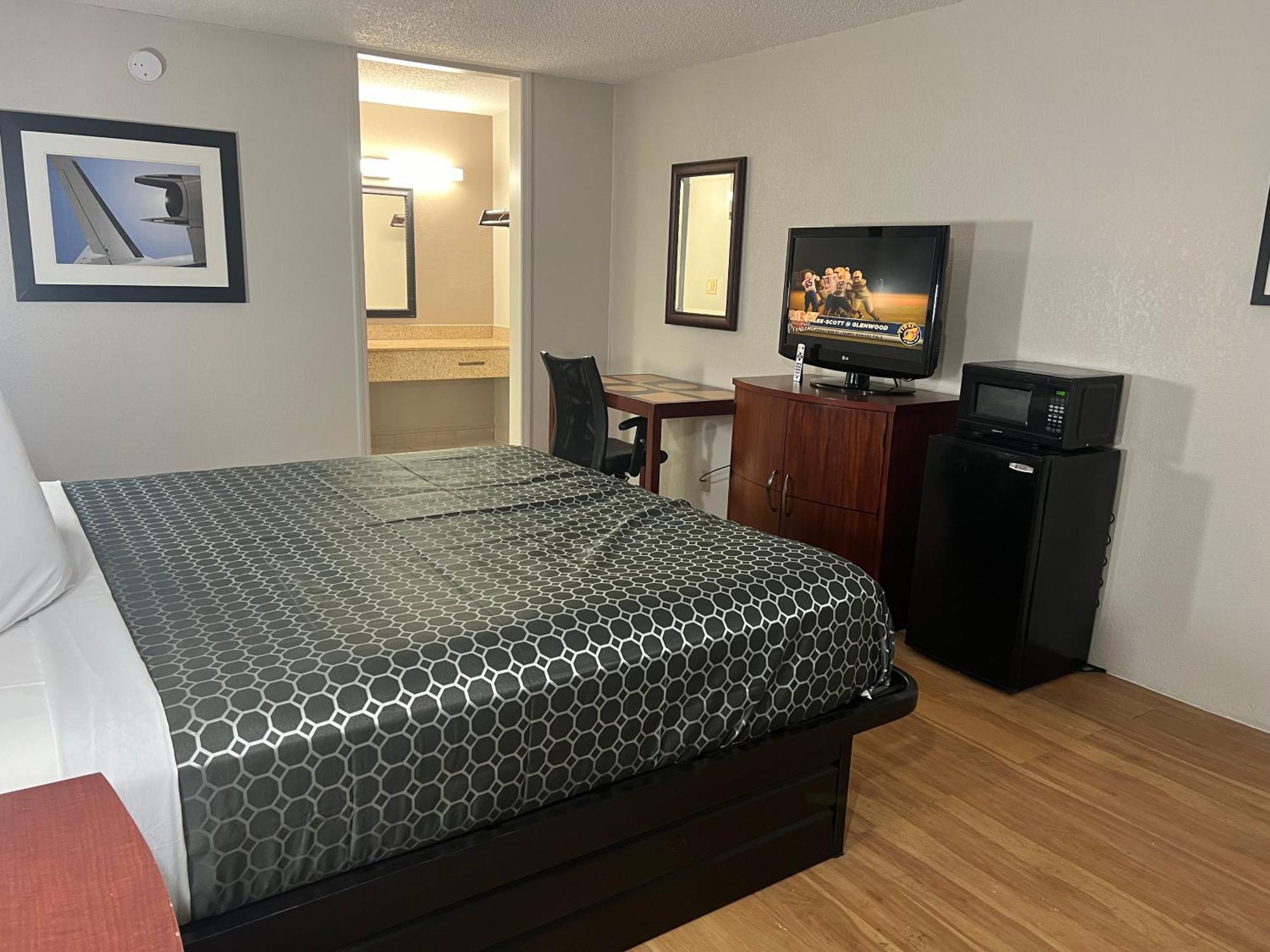 Budgetel Inn Phenix City Exteriör bild